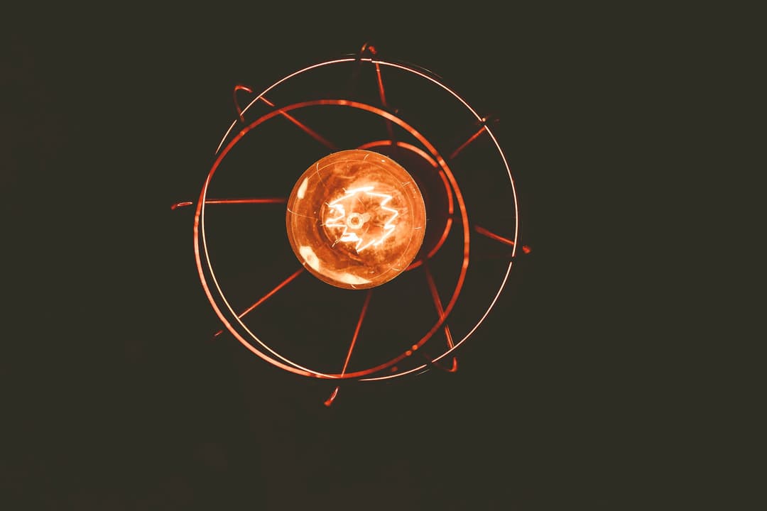 太陽と月の天体イメージ